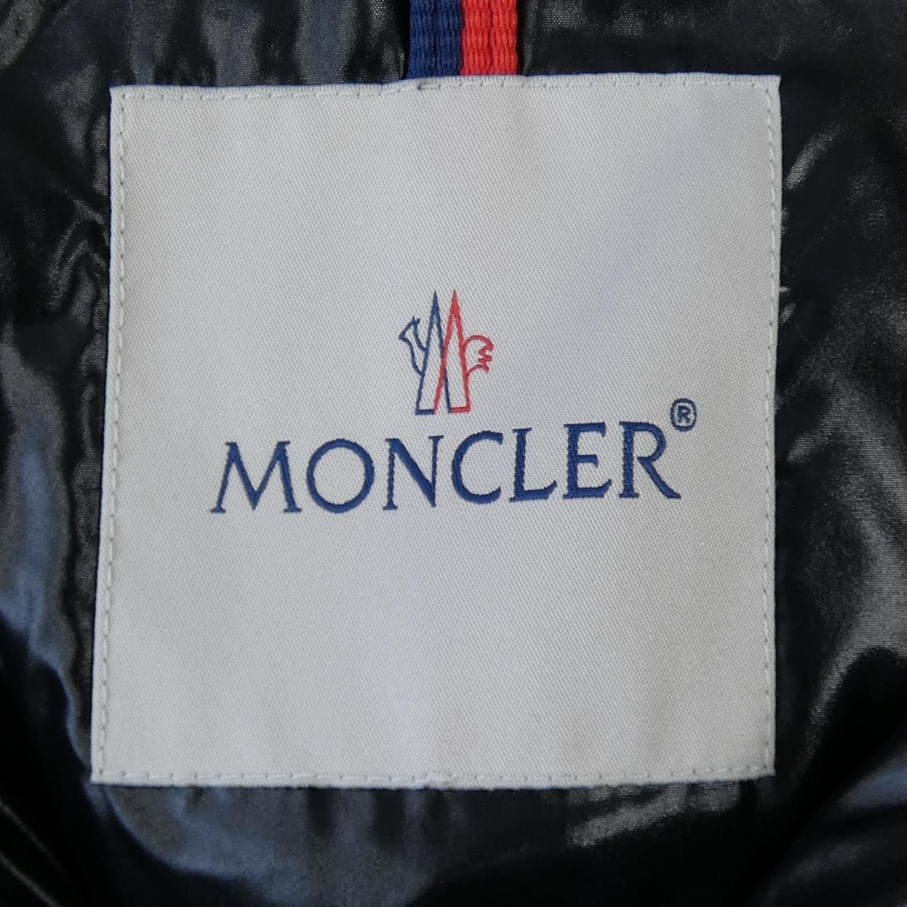 MONCLER蒙克勒羽绒服