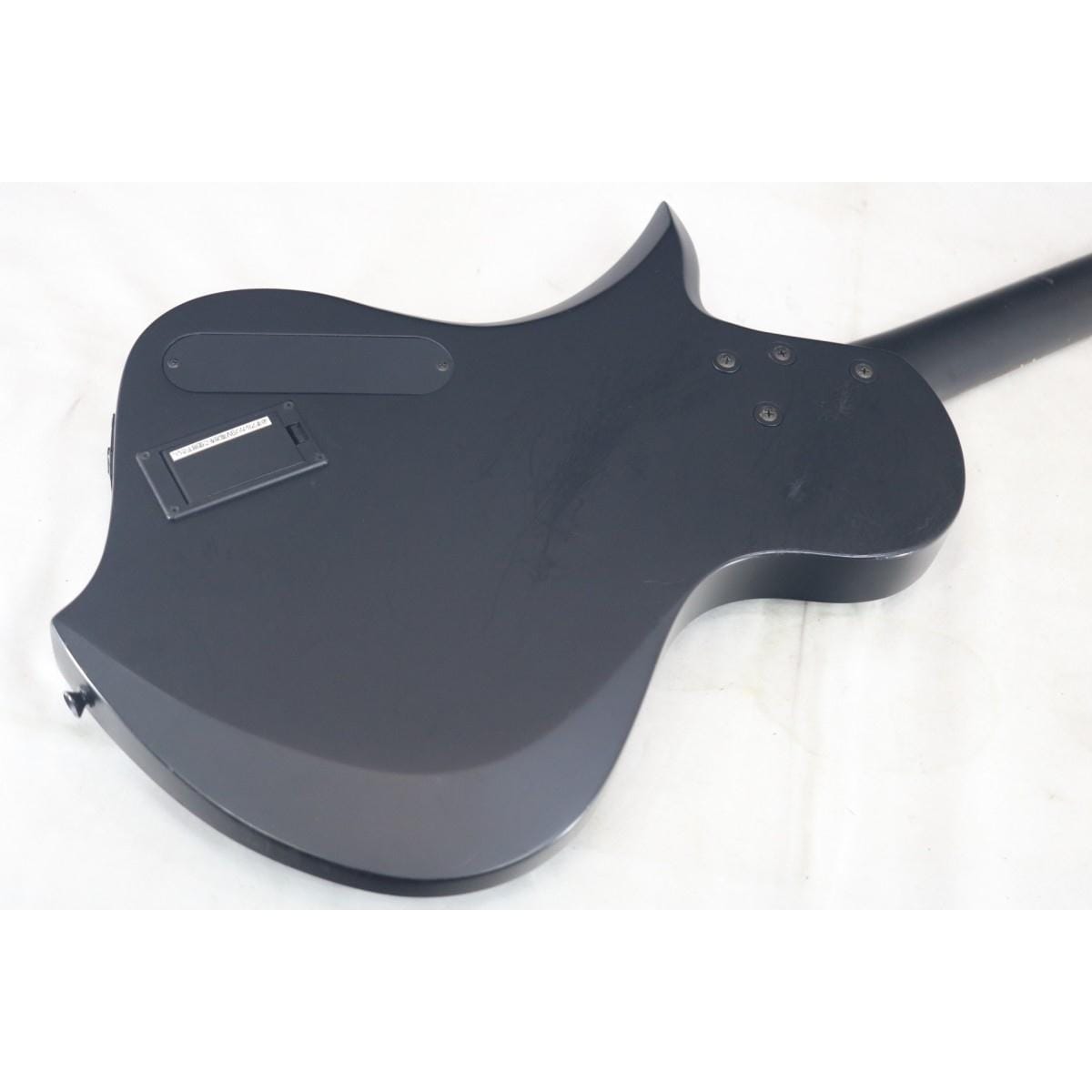 ＦＥＲＮＡＮＤＥＳ　　ＲＡＶＥＬＬＥ　ＢＡＳＳ　ＷＩＤＯＷ