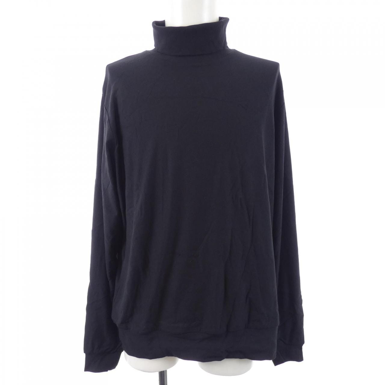 アンティーチポ ANTICIPO トップス