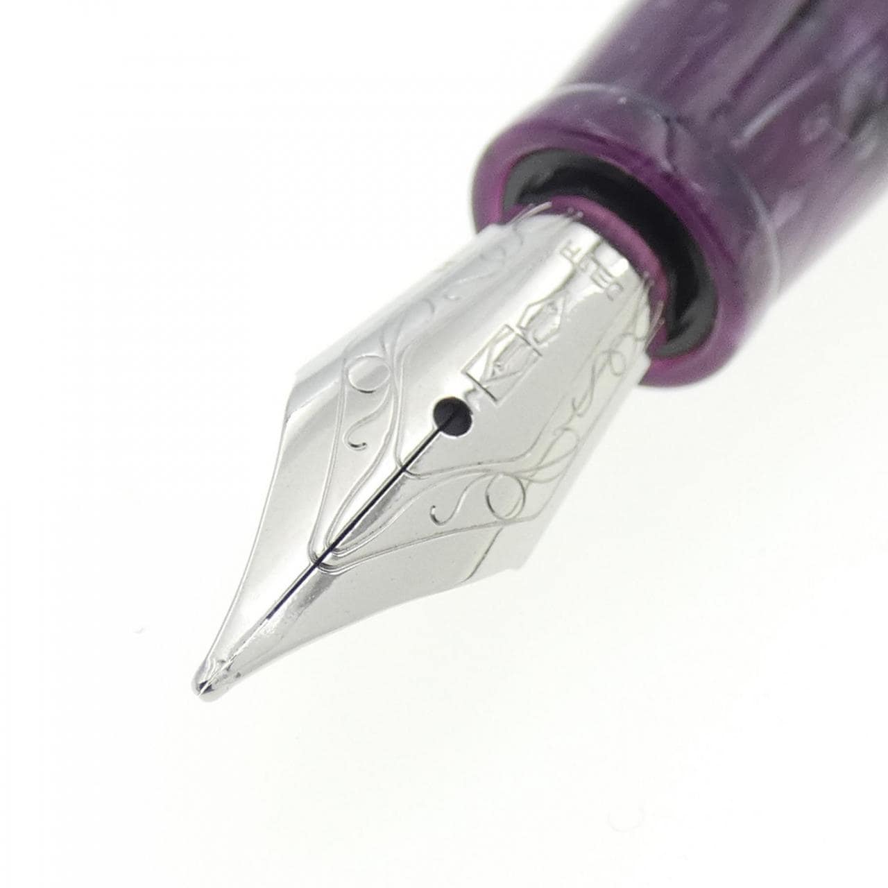 Delta 复古系列紫色钢笔