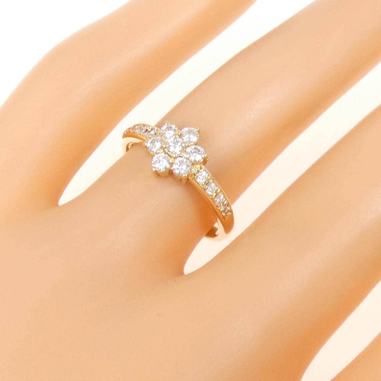 タサキ フラワー ダイヤモンド リング 0.34CT