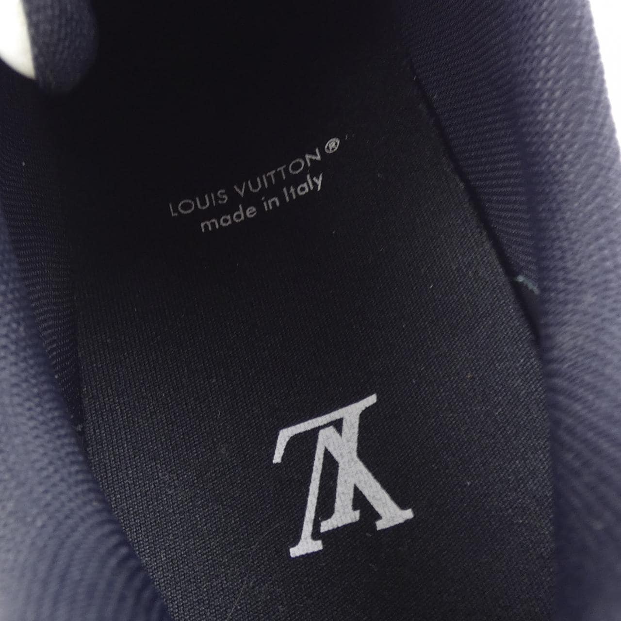 ルイヴィトン LOUIS VUITTON LVトレイナー スニーカー