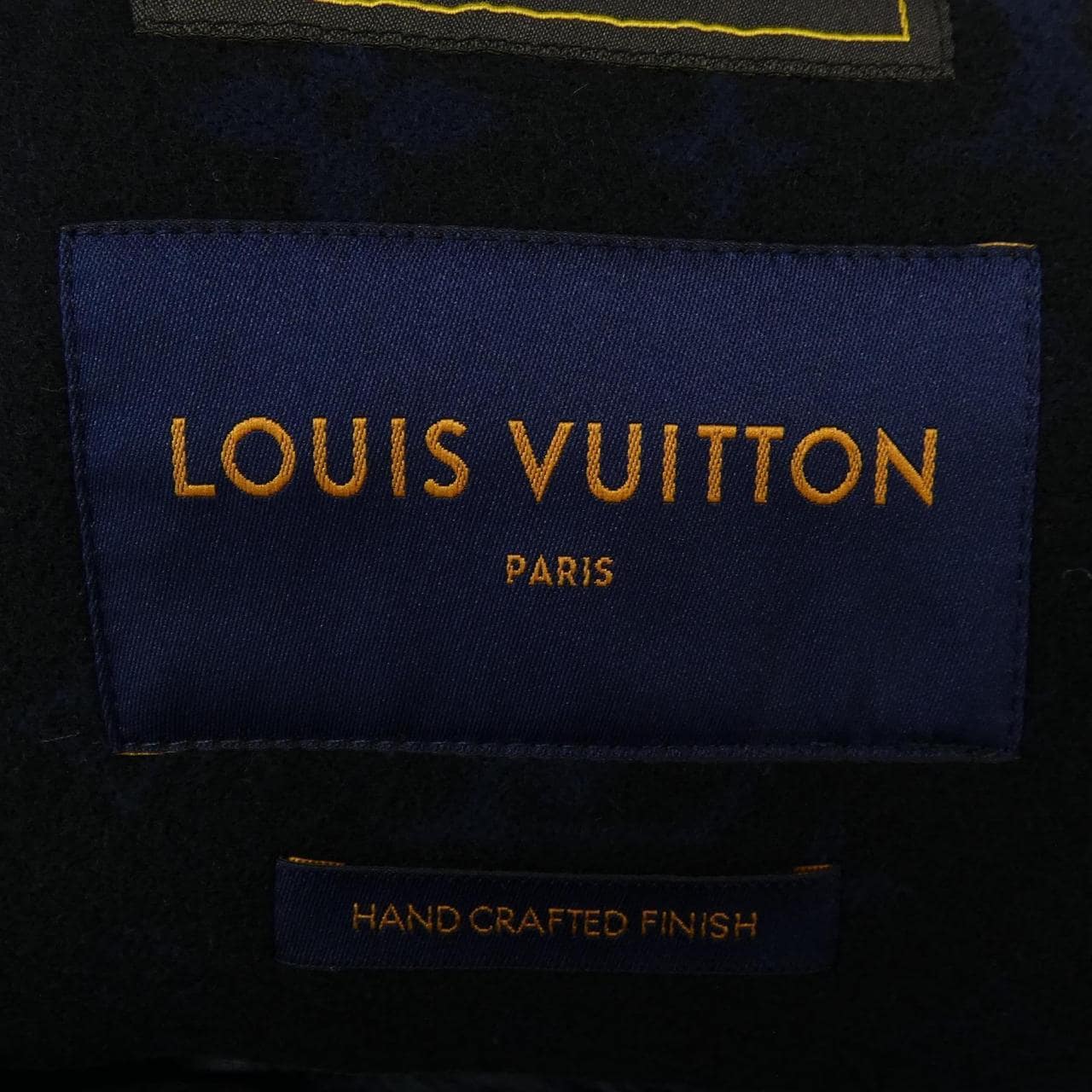 ルイヴィトン LOUIS VUITTON HJC55EUZB コート