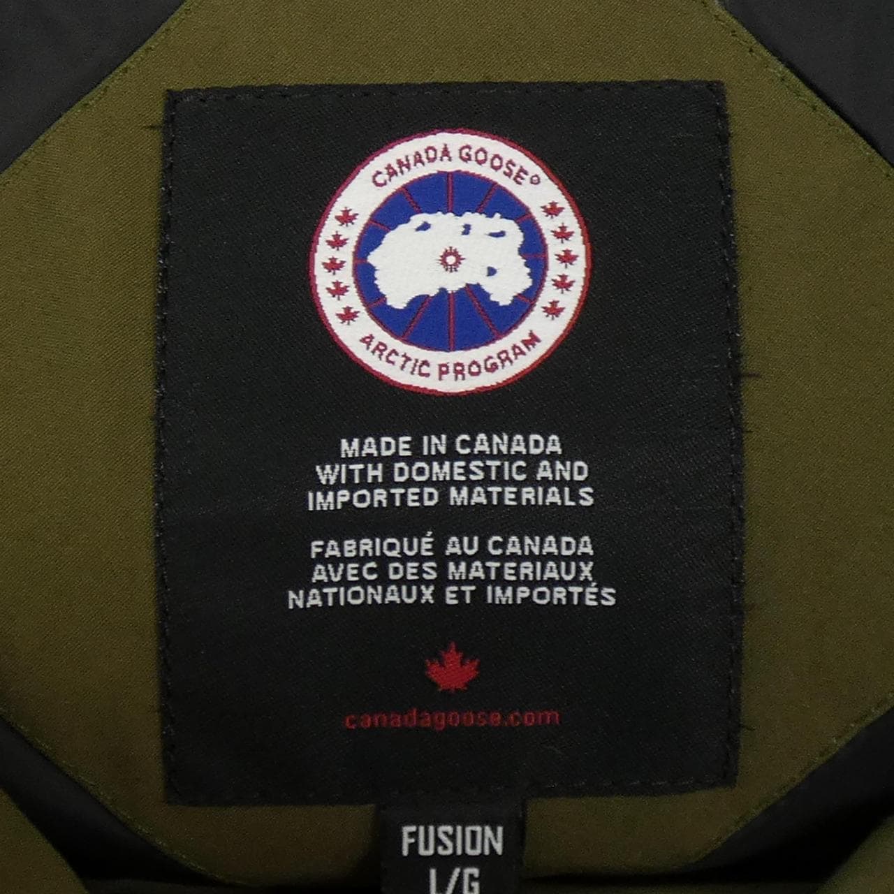 加拿大鵝CANADA GOOSE羽絨大衣