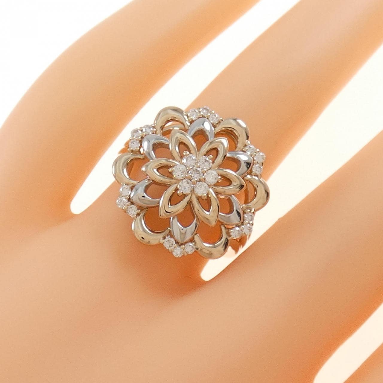 K18PG/PT Flower Diamond Ring 0.30CT