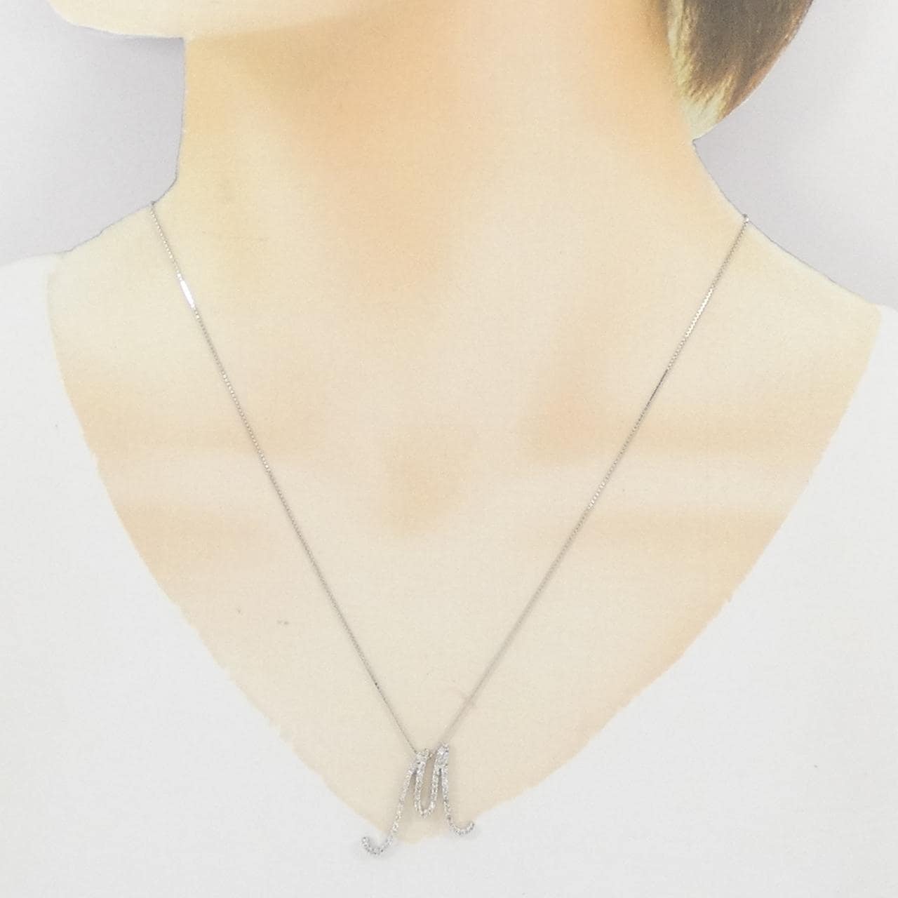 K18WG イニシャルM ダイヤモンド ネックレス 0.32CT