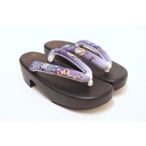 【新品】女草履　Ｆサイズ【岡重】