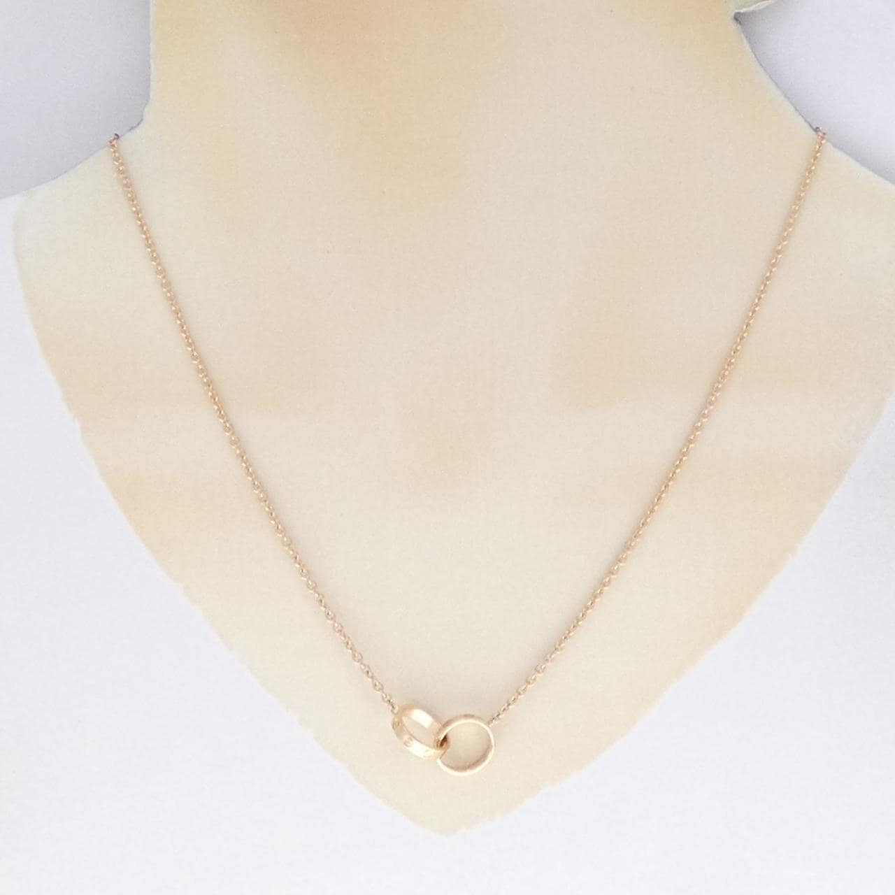 Cartier baby love necklace