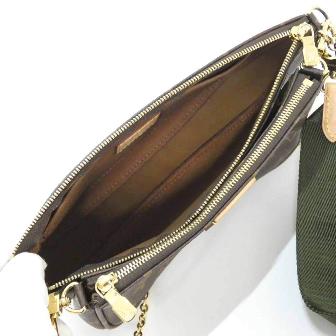 ルイヴィトン モノグラム ミュルティ ポシェット アクセソワール M44813 ショルダーバッグ