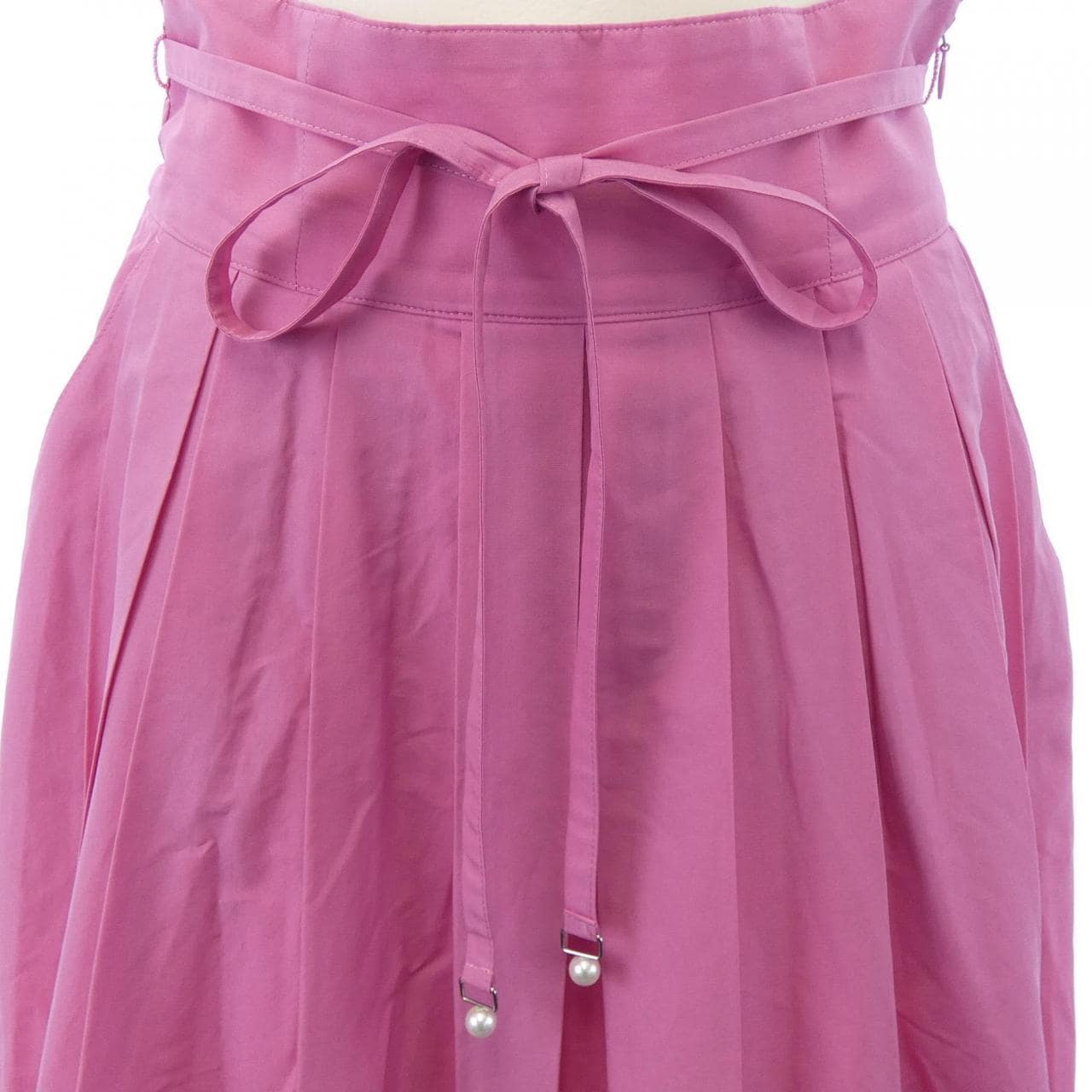 トゥービーシック TO BE CHIC スカート