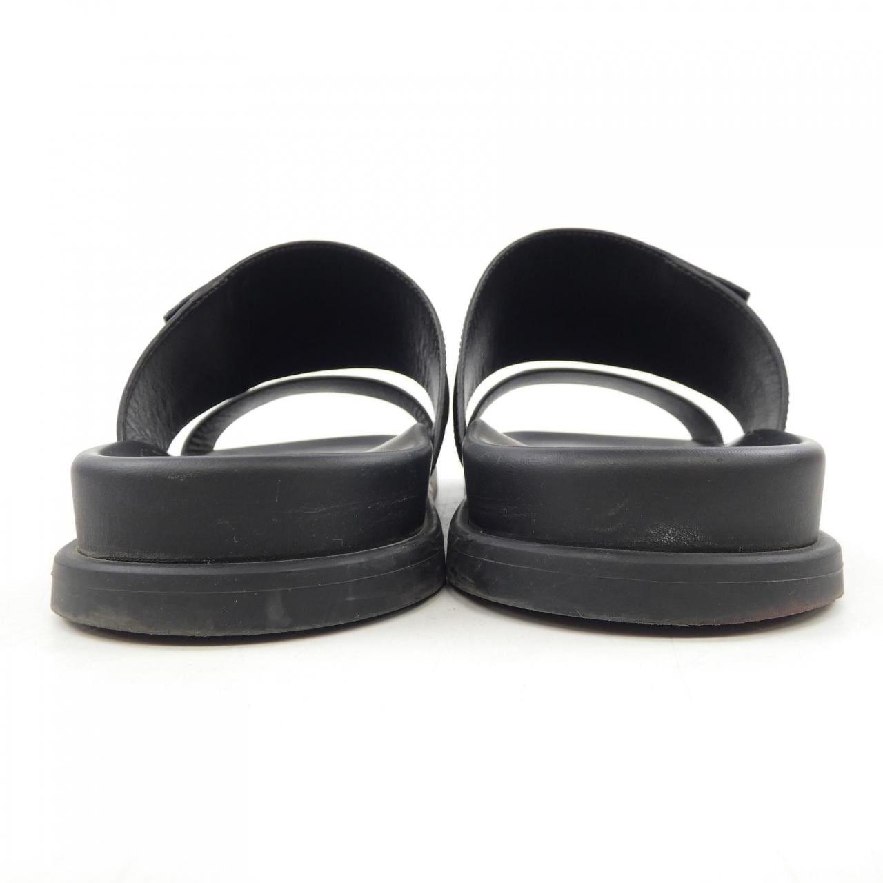 エルメス HERMES ジャクソン ケリーバックル 242951Z サンダル