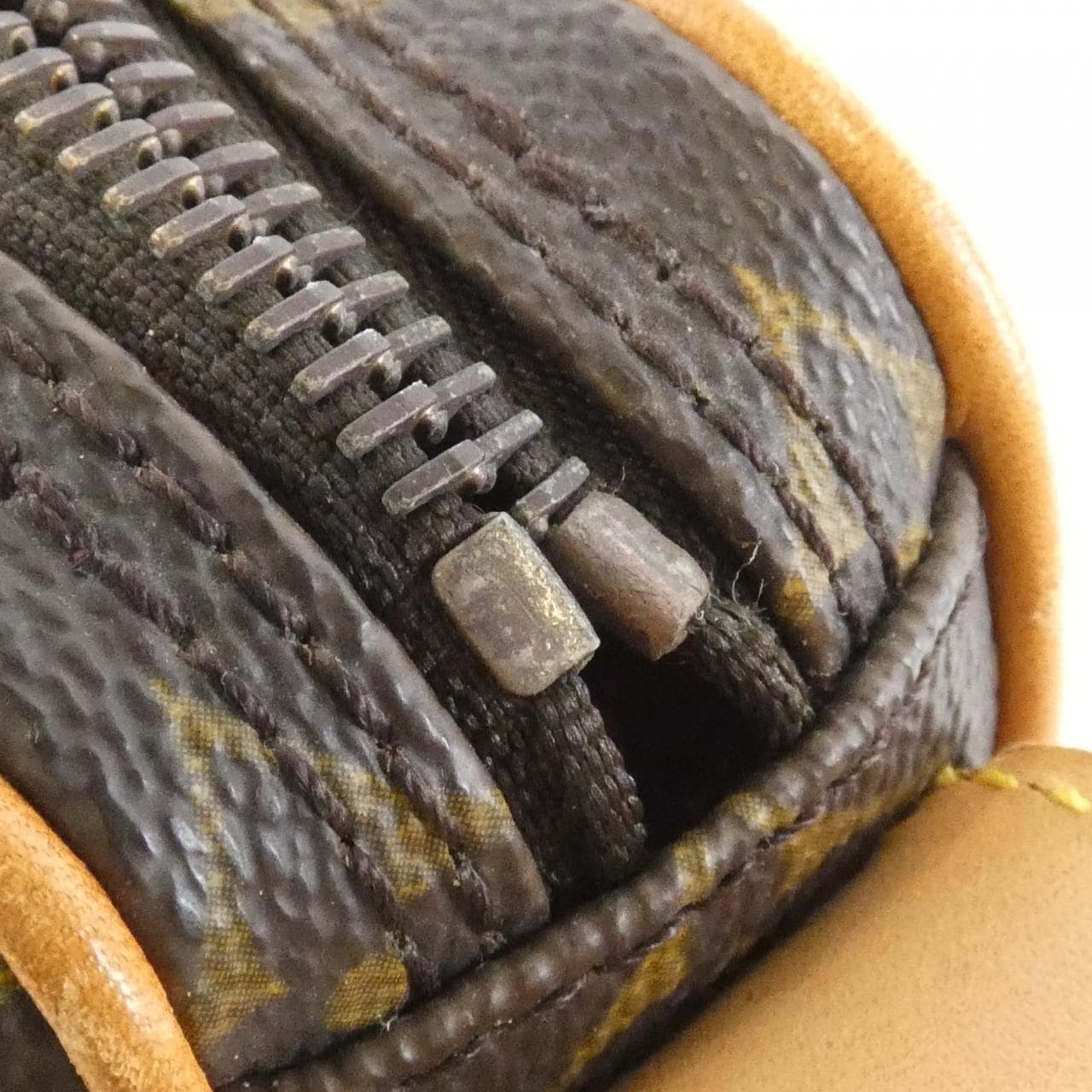 ルイヴィトン モノグラム ポシェット クロワッサン M51510 ショルダーバッグ