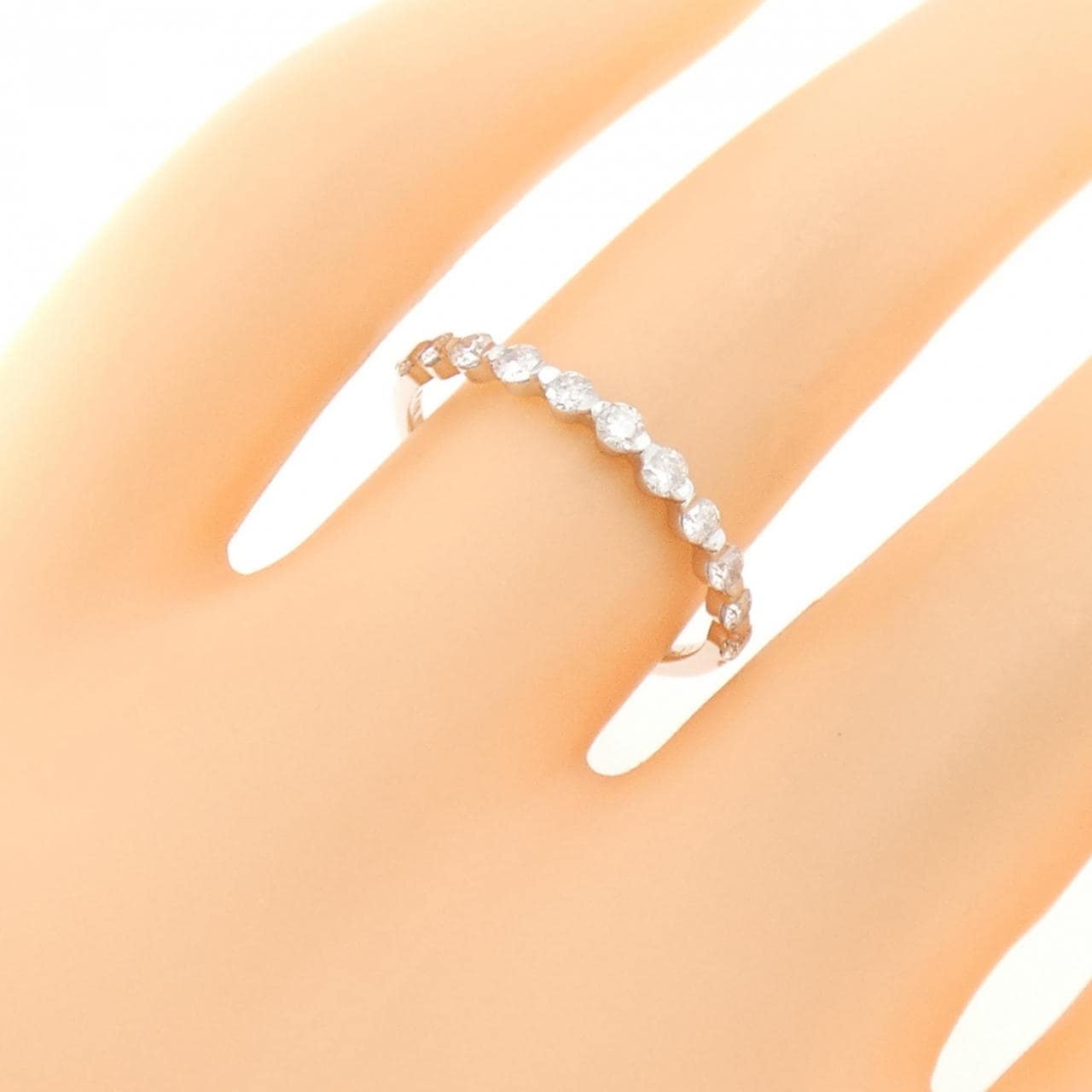 K18WG ハーフエタニティ ダイヤモンド リング 0.33CT