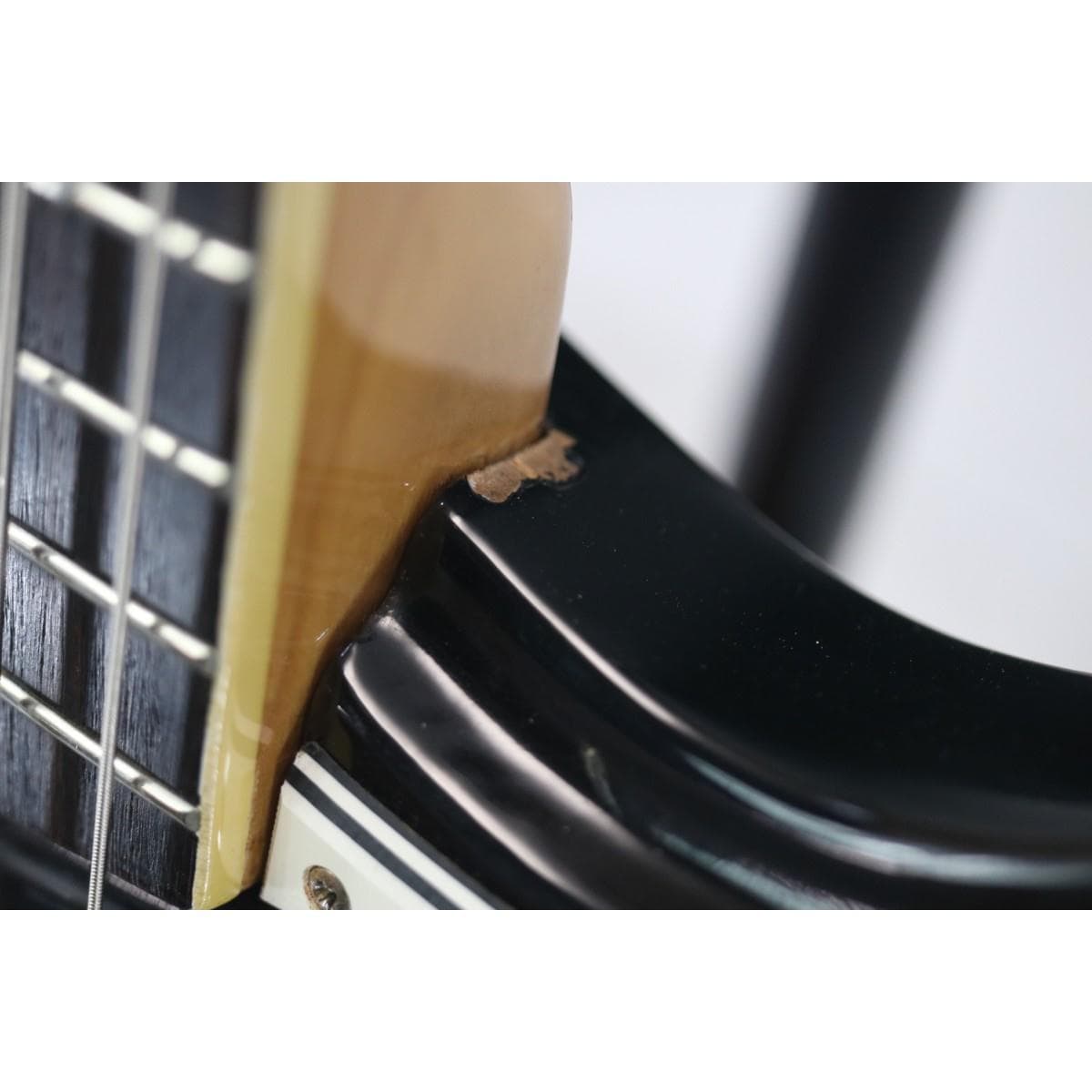 ＭＯＳＲＩＴＥ　Ａ－１１　ＡＶＥＮＧＥＲ　ＢＡＳＳ