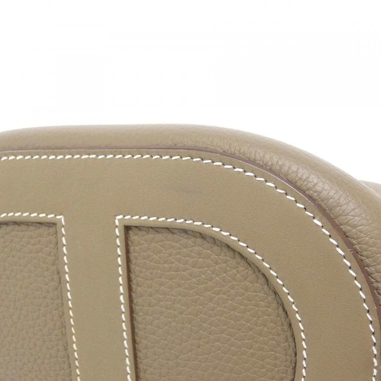 エルメス イン ザ ループ 18cm 084274CK バッグ