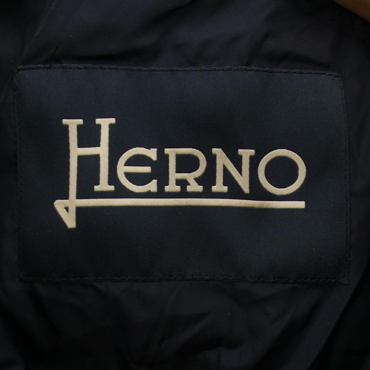 ヘルノ Herno ダウンジャケット