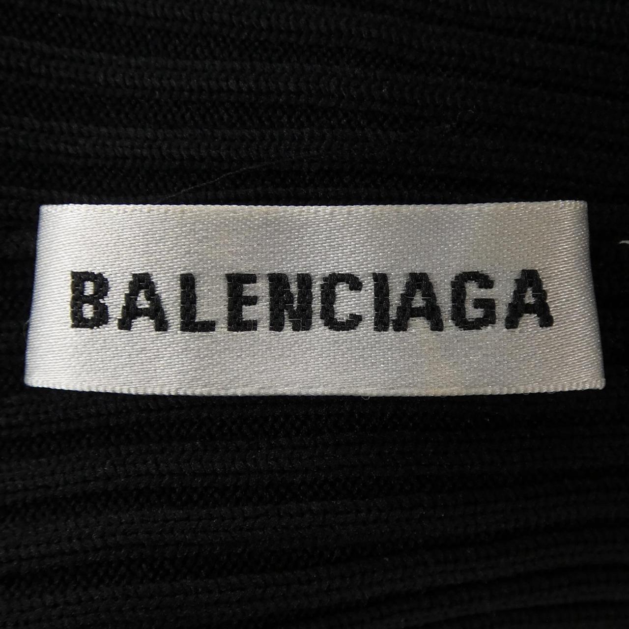 バレンシアガ BALENCIAGA 570843 T6140 トップス
