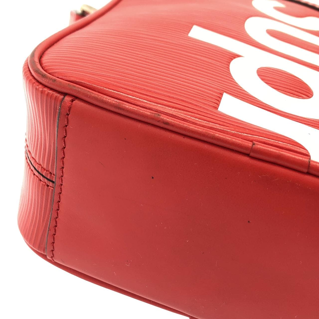 ルイヴィトン エピ(SUPREME) ダヌーブ PM M53417 ショルダーバッグ