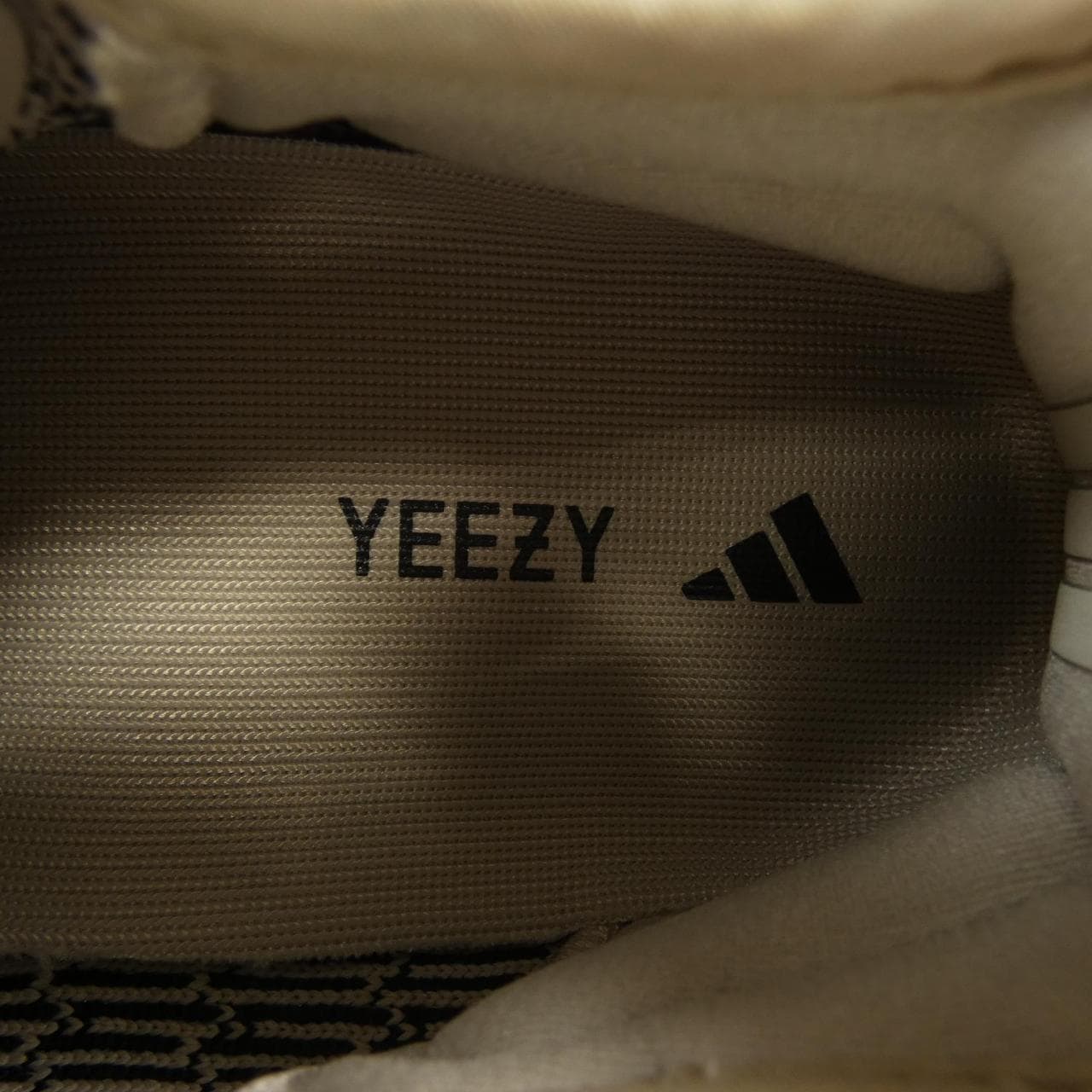 アディダス ADIDAS YEEZY BOOST 350 V2 スニーカー