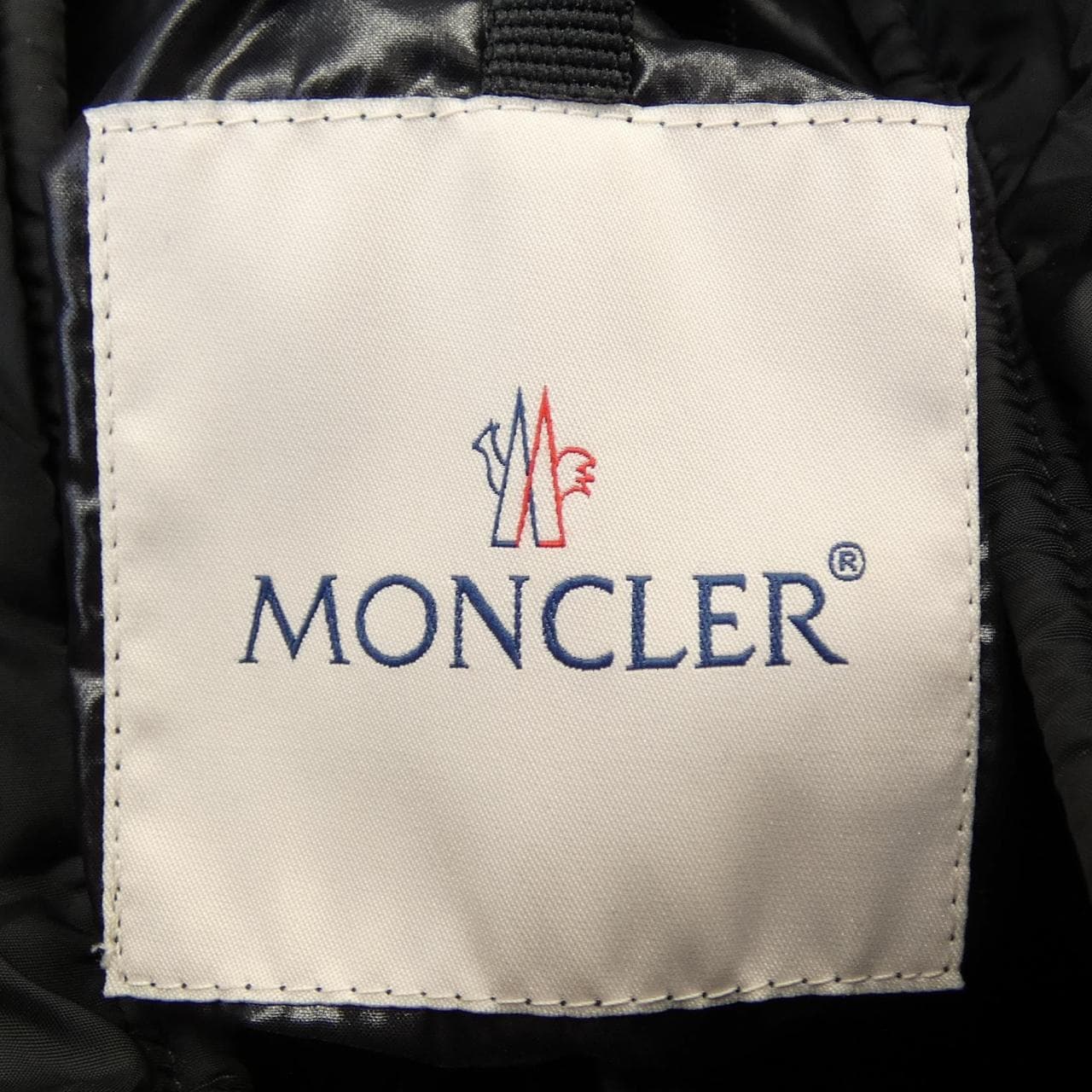 モンクレール MONCLER MONTCLA ダウンジャケット