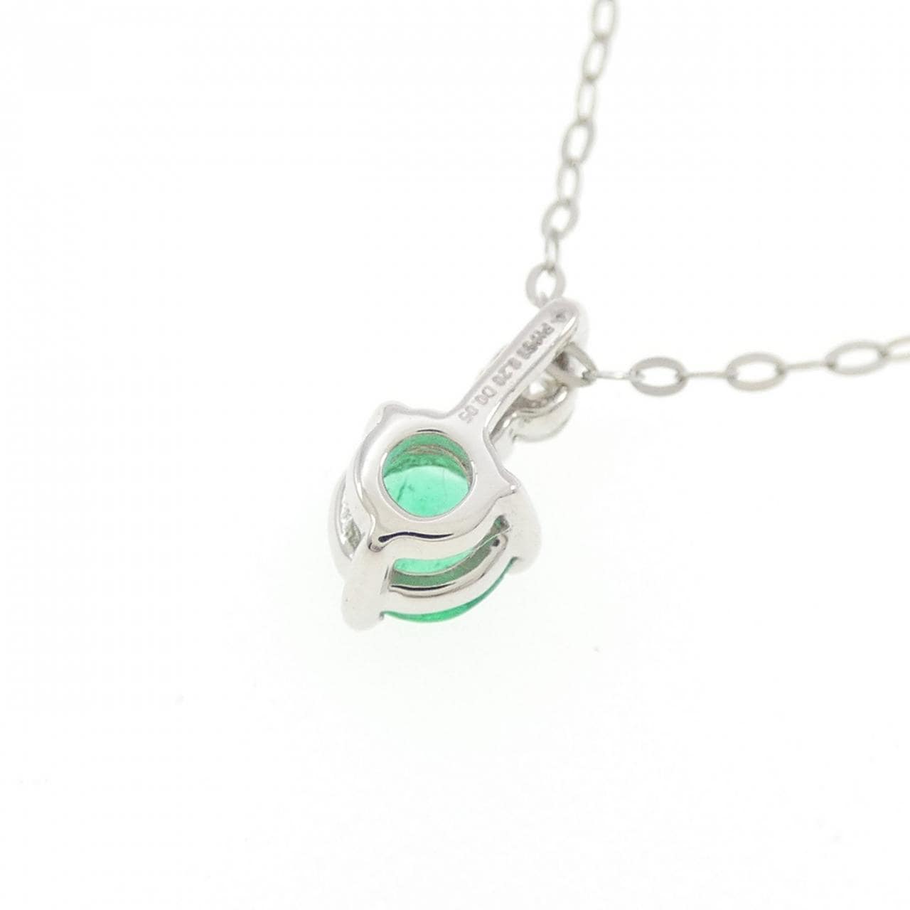 ジーエスティービー エメラルド ネックレス 0.20CT