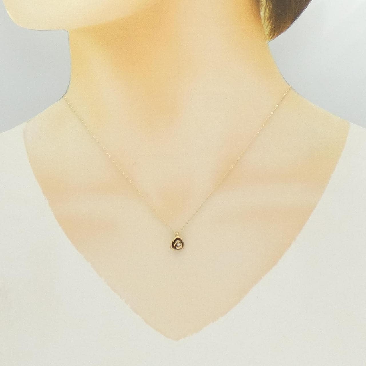 エテ ローズ ダイヤモンド ネックレス 0.006CT