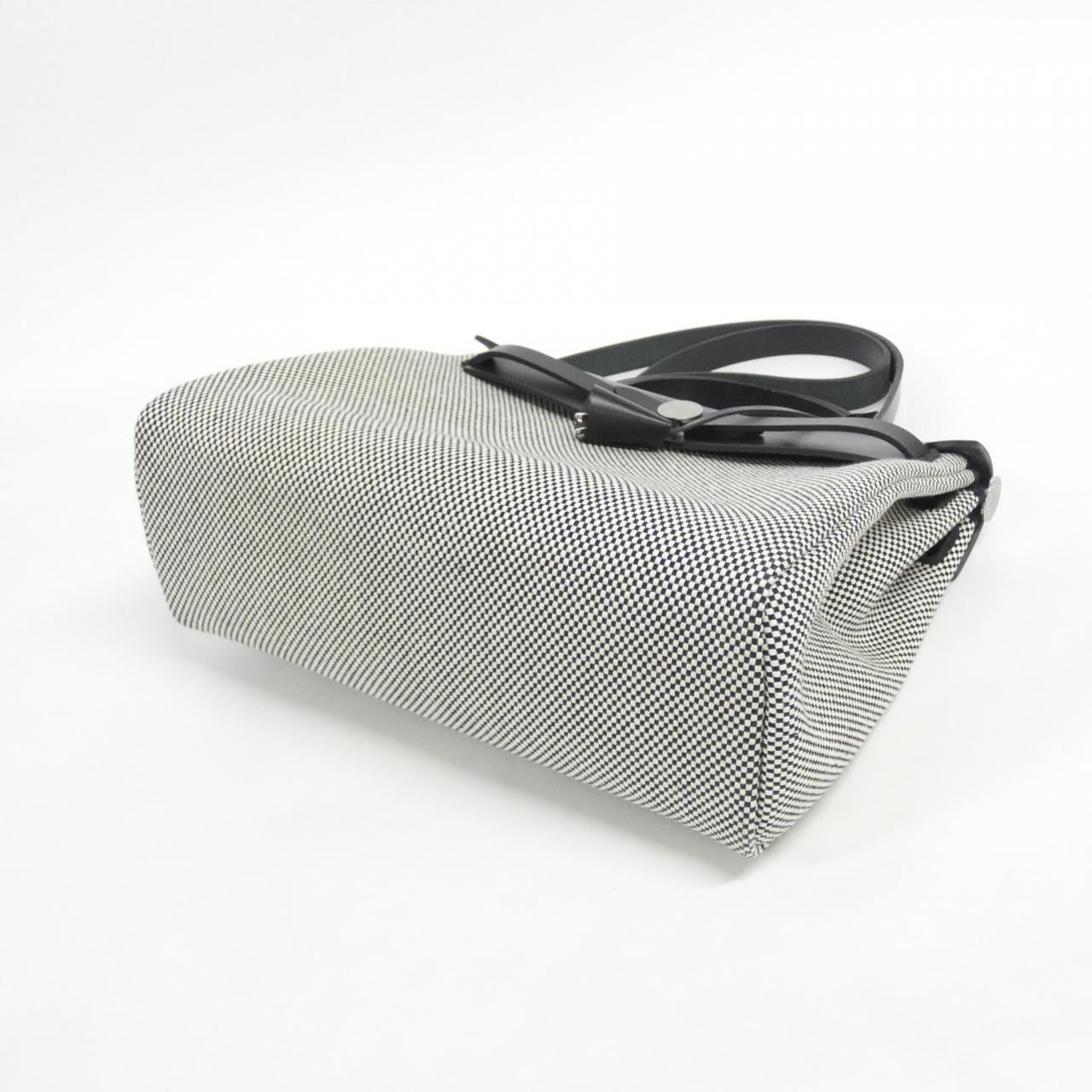 エルメス エールバッグ ジップ PM 079092CK バッグ