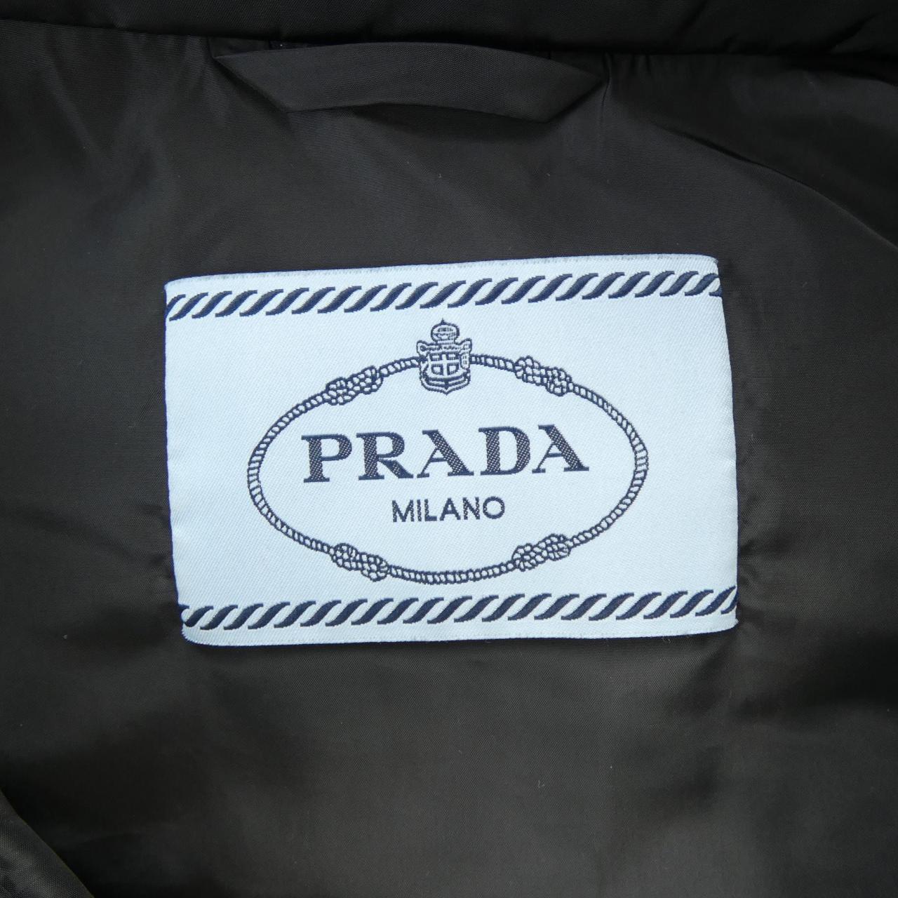 プラダ PRADA ダウンジャケット