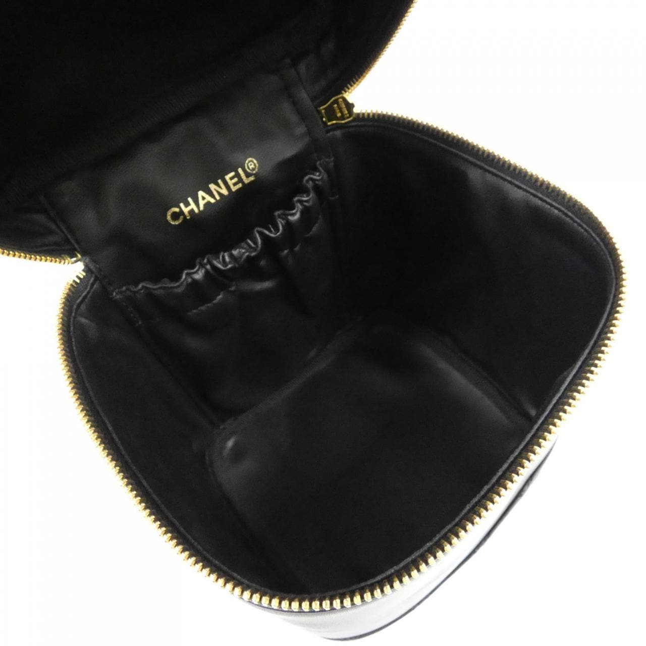 【ヴィンテージ】シャネル 01619 バッグ