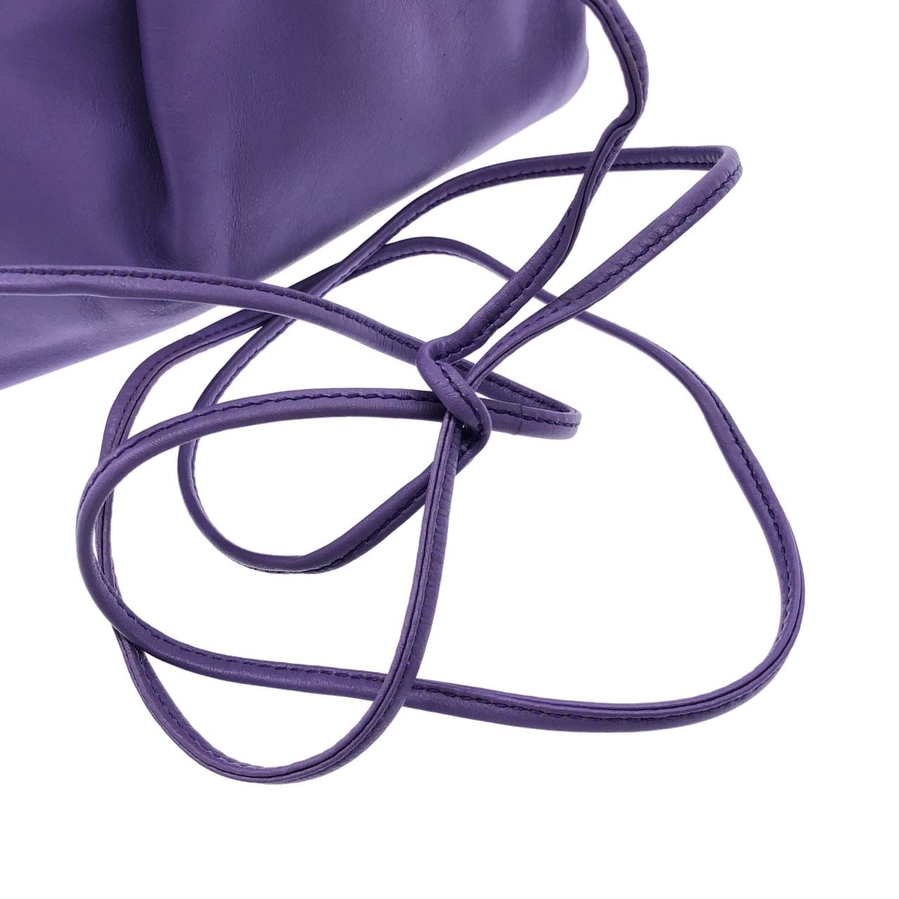 ボッテガヴェネタ 585852 VCP40 ショルダーバッグ