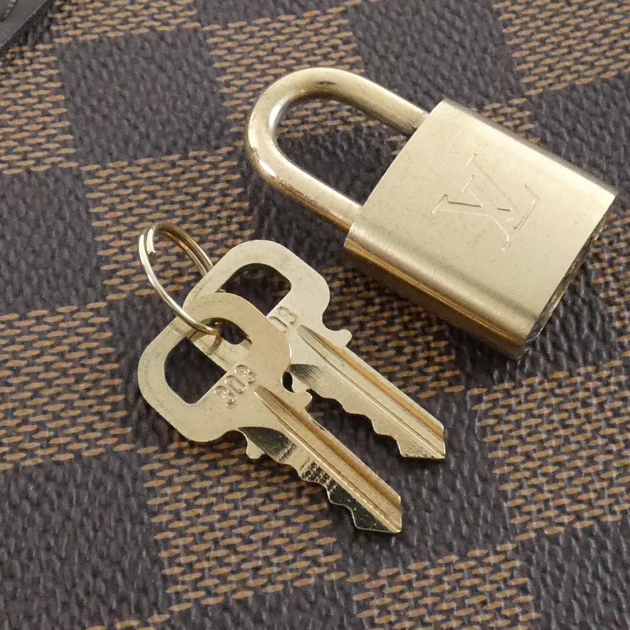 ルイヴィトン ダミエ アルマ PM N51131 バッグ