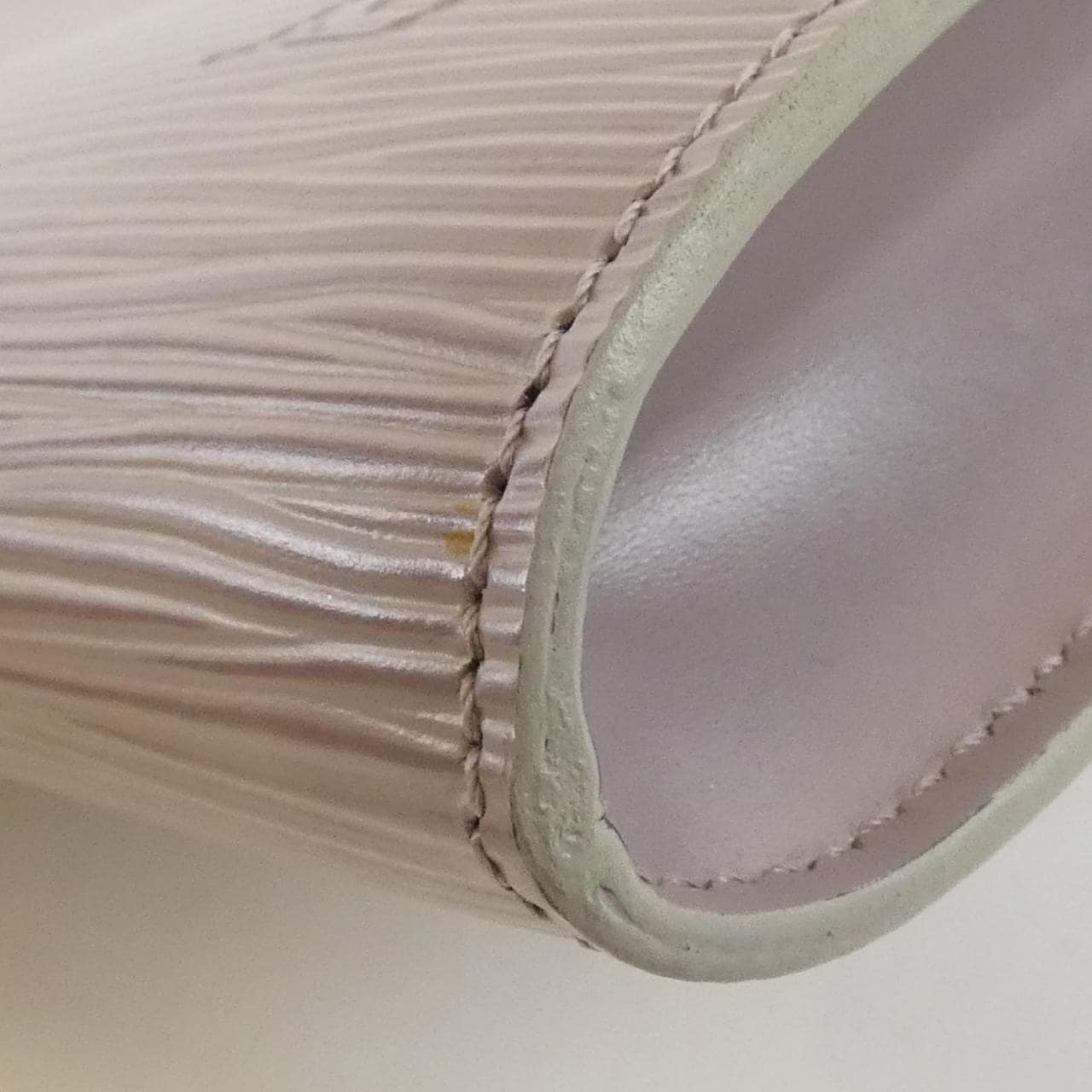 ルイヴィトン エピ ポシェット アクセソワール 24cm M5294B アクセサリーポーチ