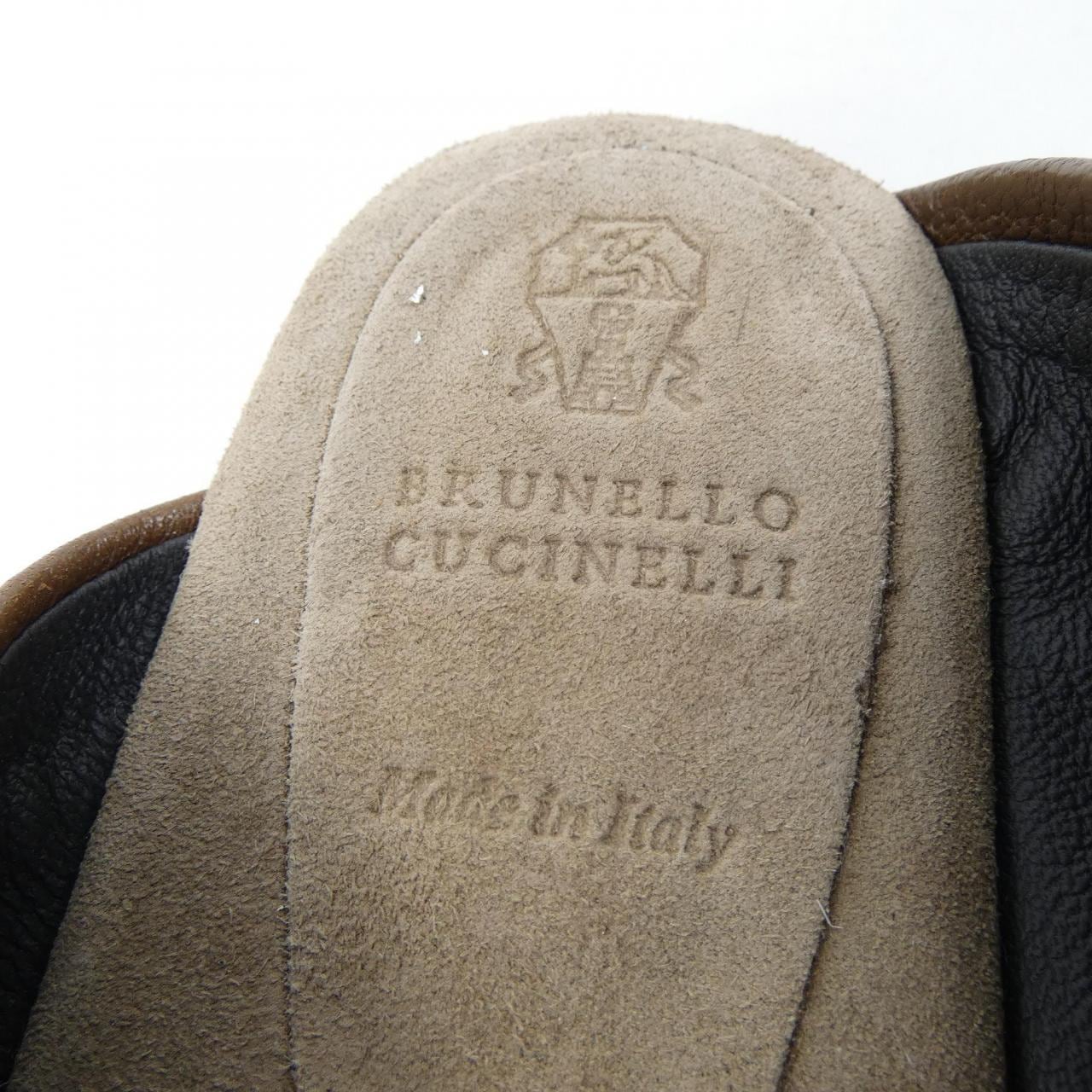 ブルネロクチネリ BRUNELLO CUCINELLI サンダル