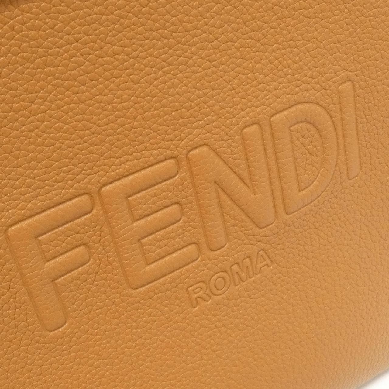 FENDI GO TO SHOPPER 7VA584 AMAC 包