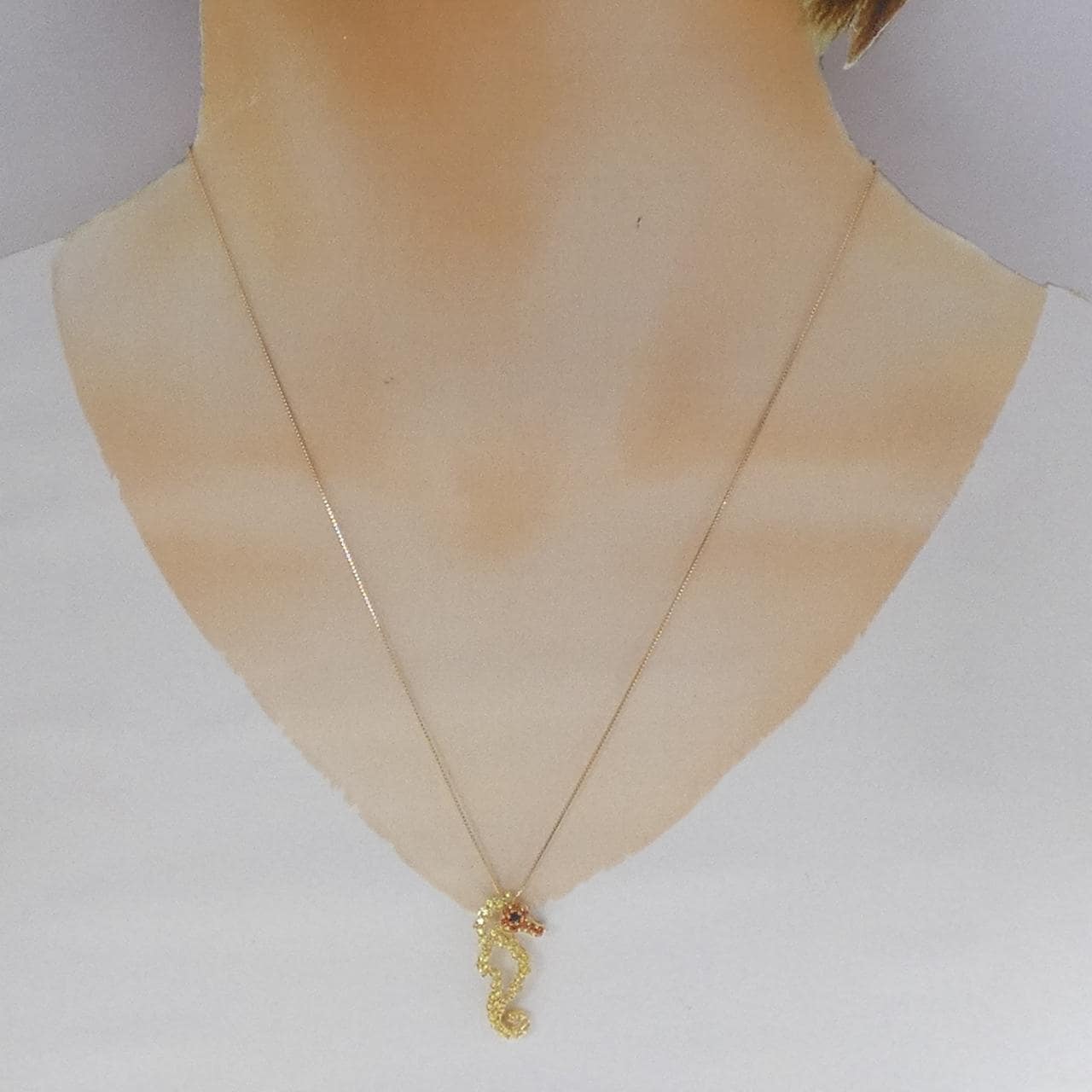 K18YG サファイヤ ネックレス