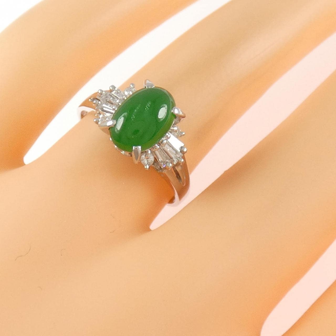 PT900 ヒスイ リング 1.64CT