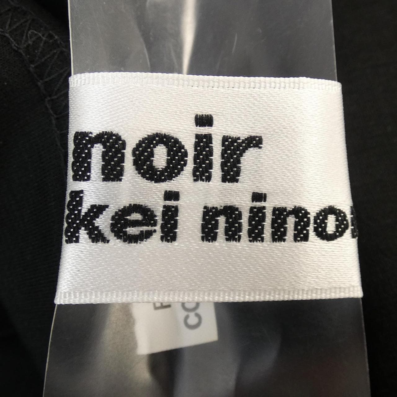ノワールケイニノミヤ noir kei ninomiya 3J-T015 ワンピース