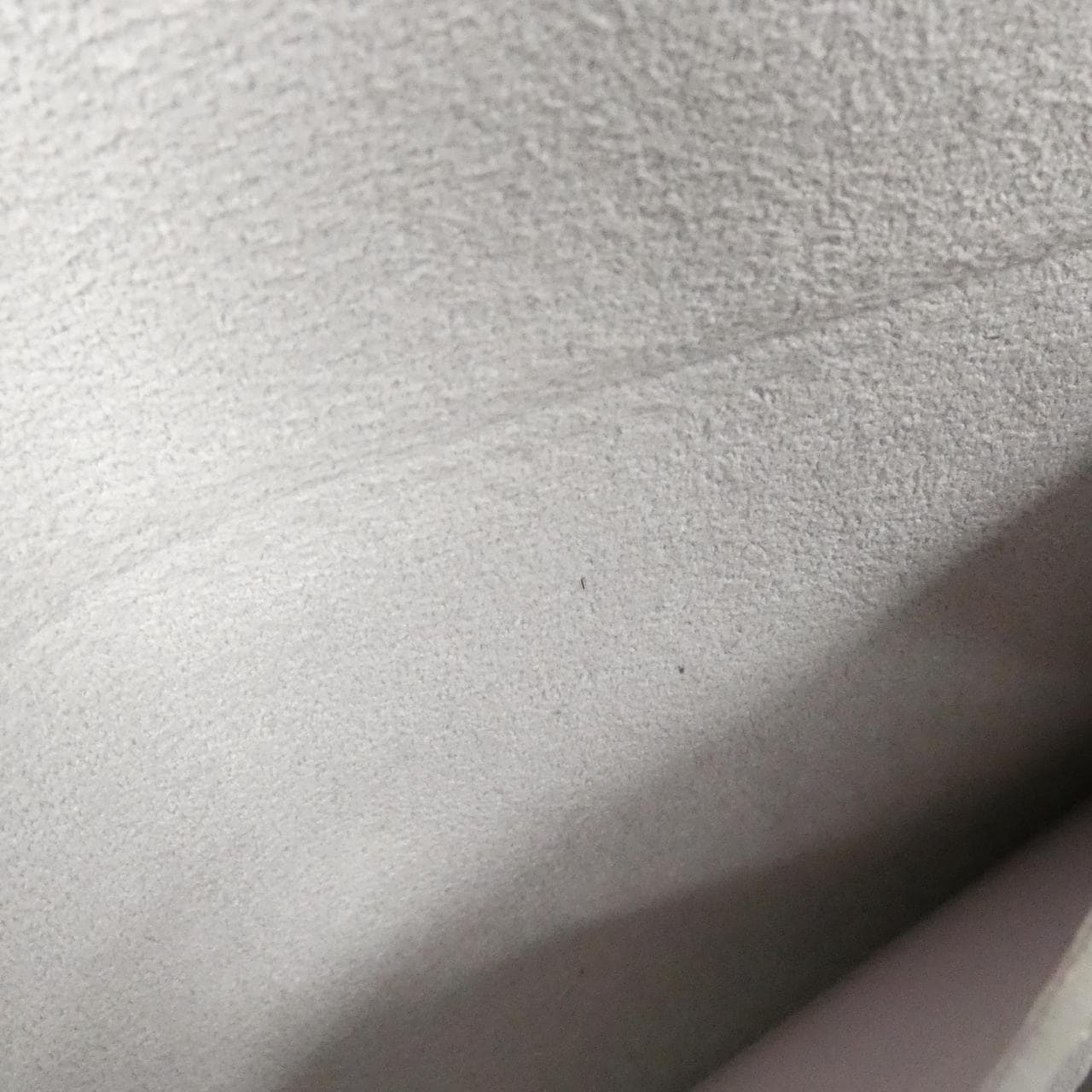 LOUIS VUITTON雙色Monogram Empreinte鏈條皮夾 Ivy M14225 單肩包