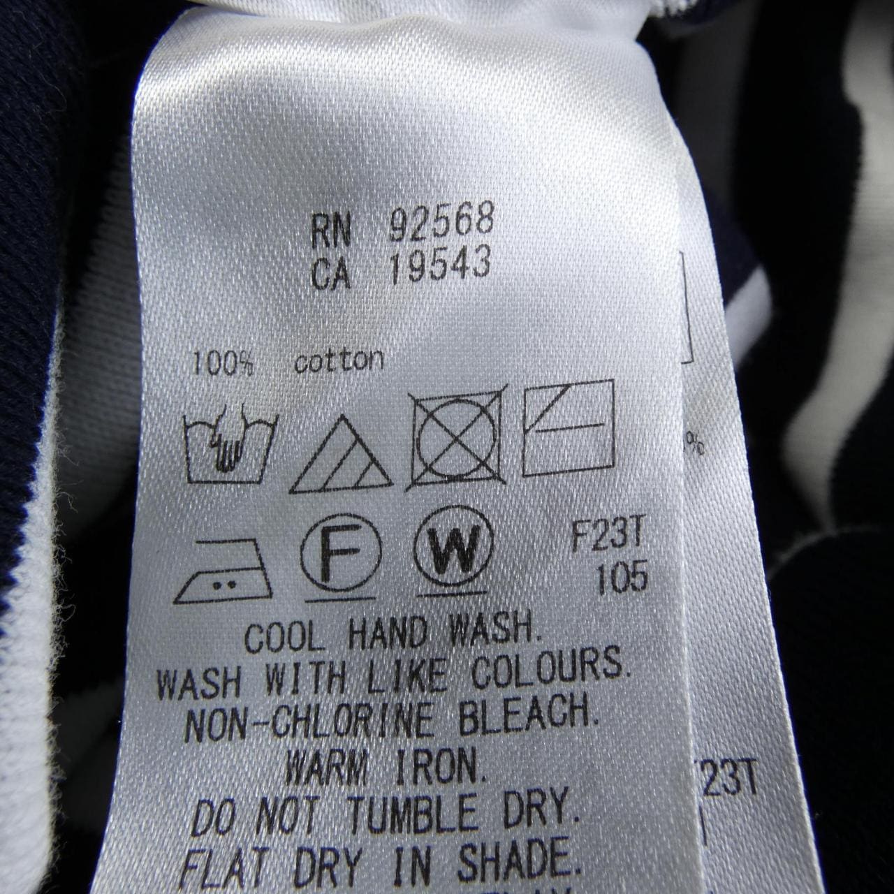 ニジュウサンク 23区 トップス