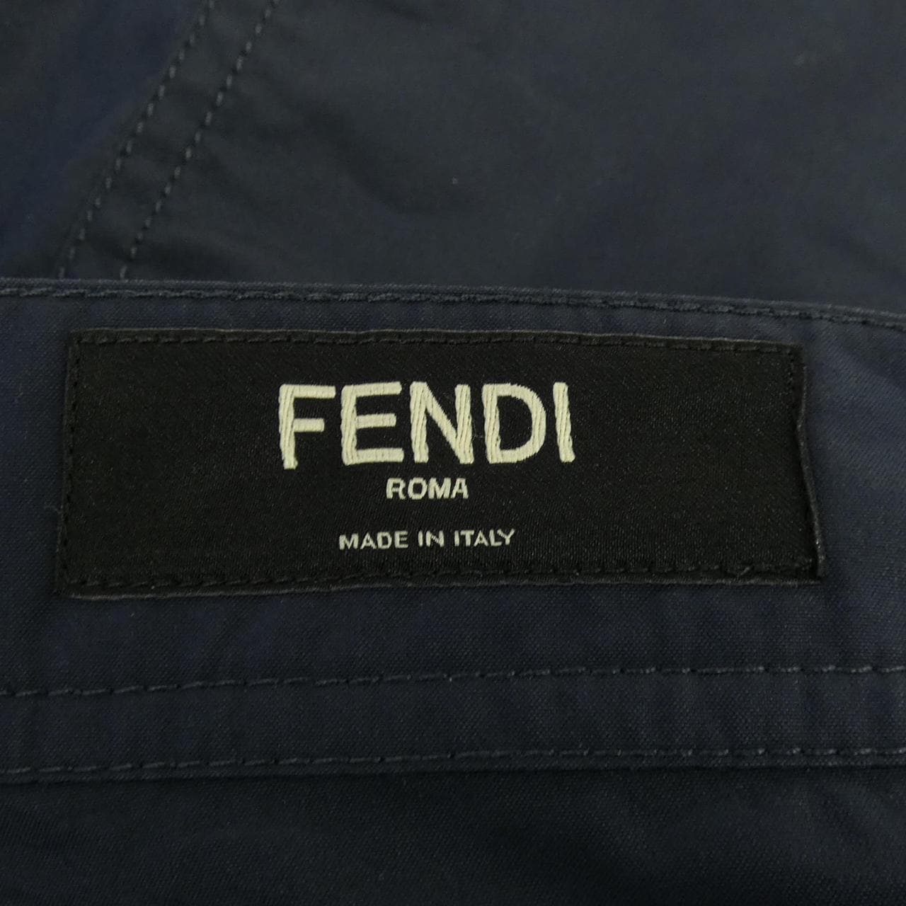 フェンディ FENDI FB0986 ARXA ショートパンツ