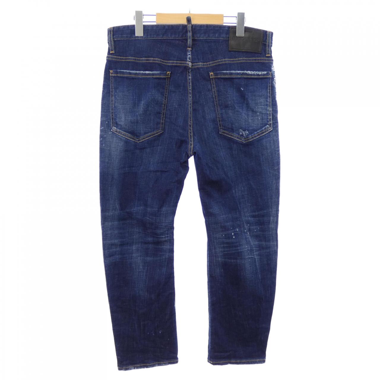 ディースクエアード DSQUARED2 S74LB1558 ジーンズ