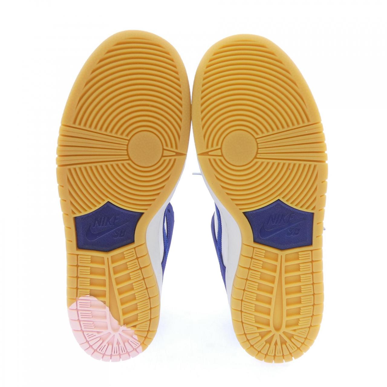 ナイキ NIKE DO9395-400 スニーカー