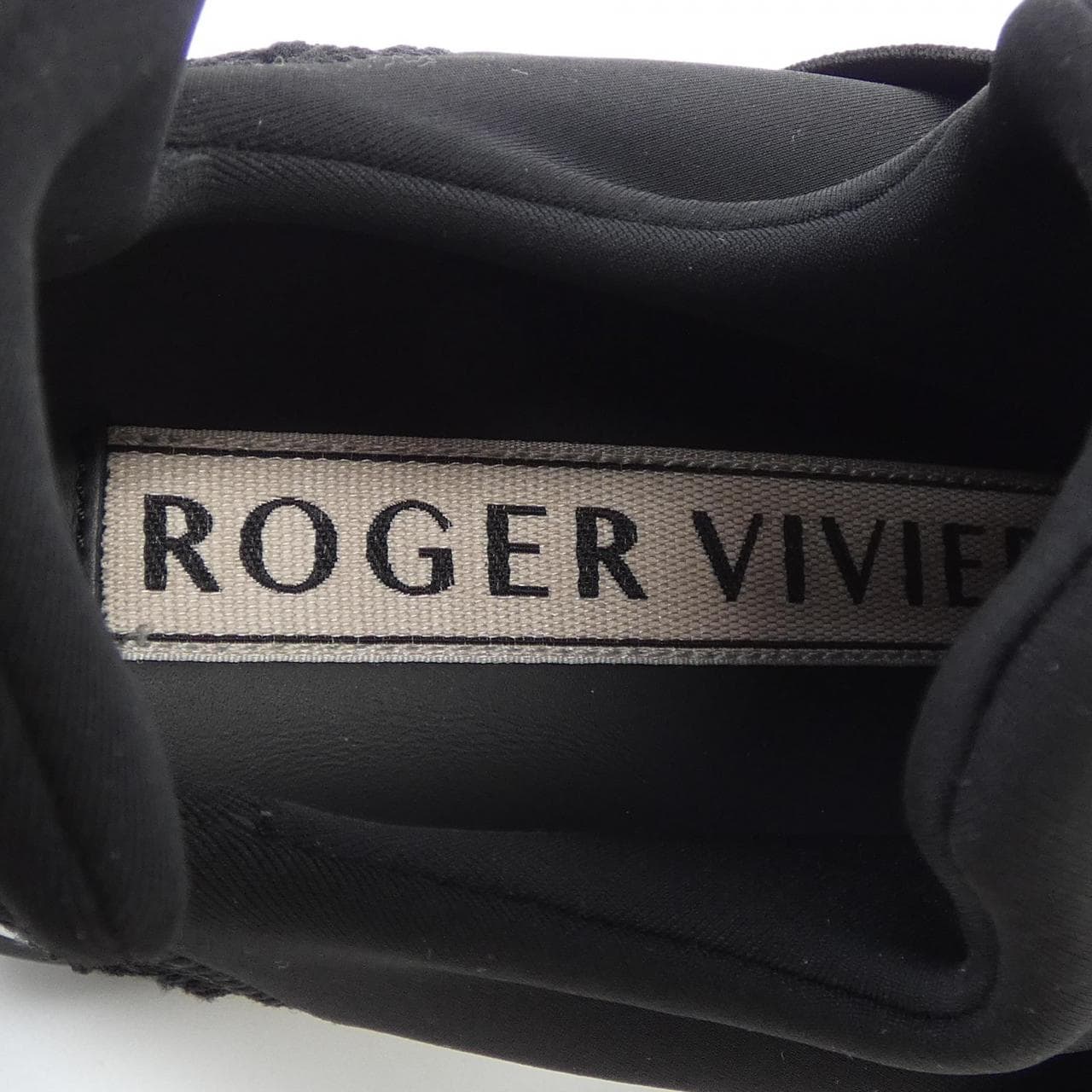 ロジェヴィヴィエ ROGER VIVIER ヴィヴ ラン　ストラスバックル スニーカー
