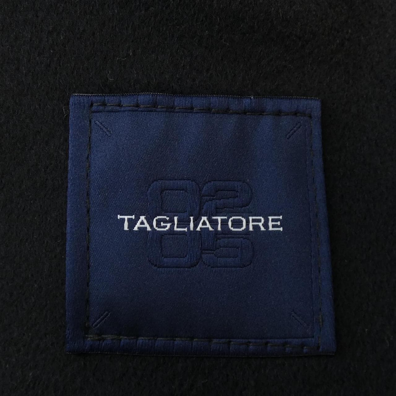 タリアトーレ TAGLIATORE コート