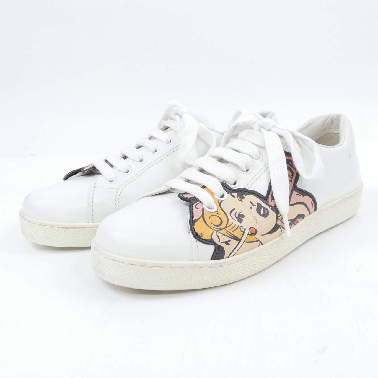 プラダ PRADA スニーカー