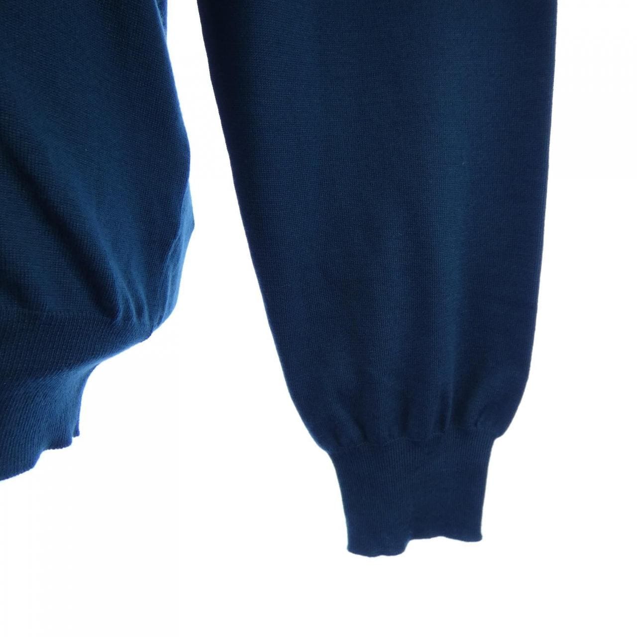 Loro Loro Piana THE GIFT OF KINGS FAM4424 开襟羊毛衫