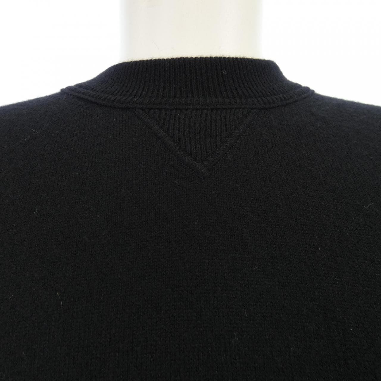 ルイヴィトン LOUIS VUITTON インサイドアウトカシミヤクルーネック HHN42WJZE ニット