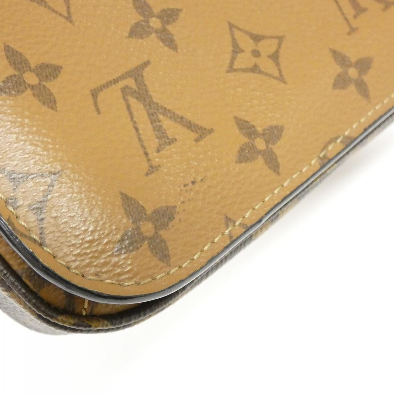 LOUIS VUITTON Monogram Reverse Pochette Metis MM M44876 Bag