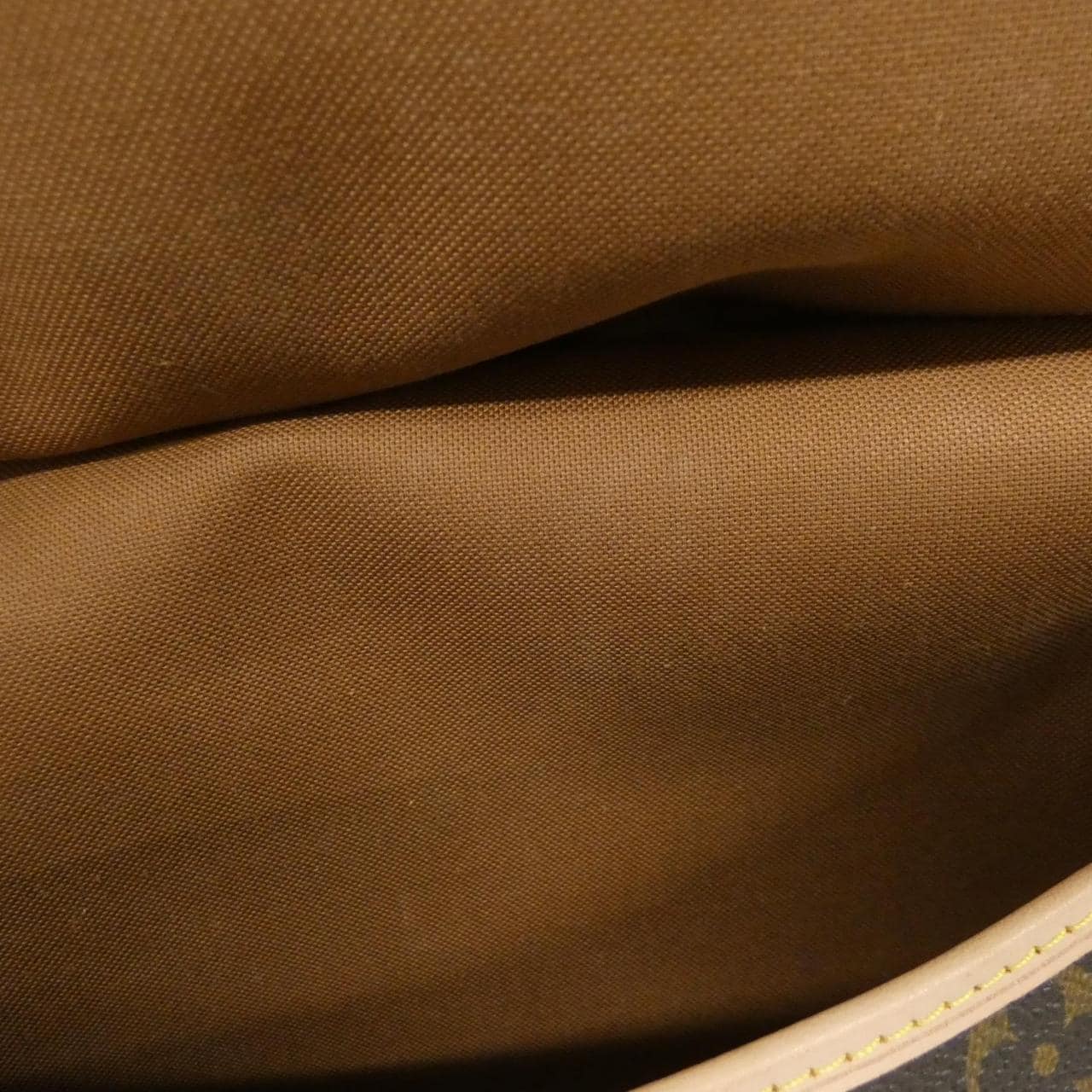 ルイヴィトン モノグラム ソミュール GM M40662 ショルダーバッグ