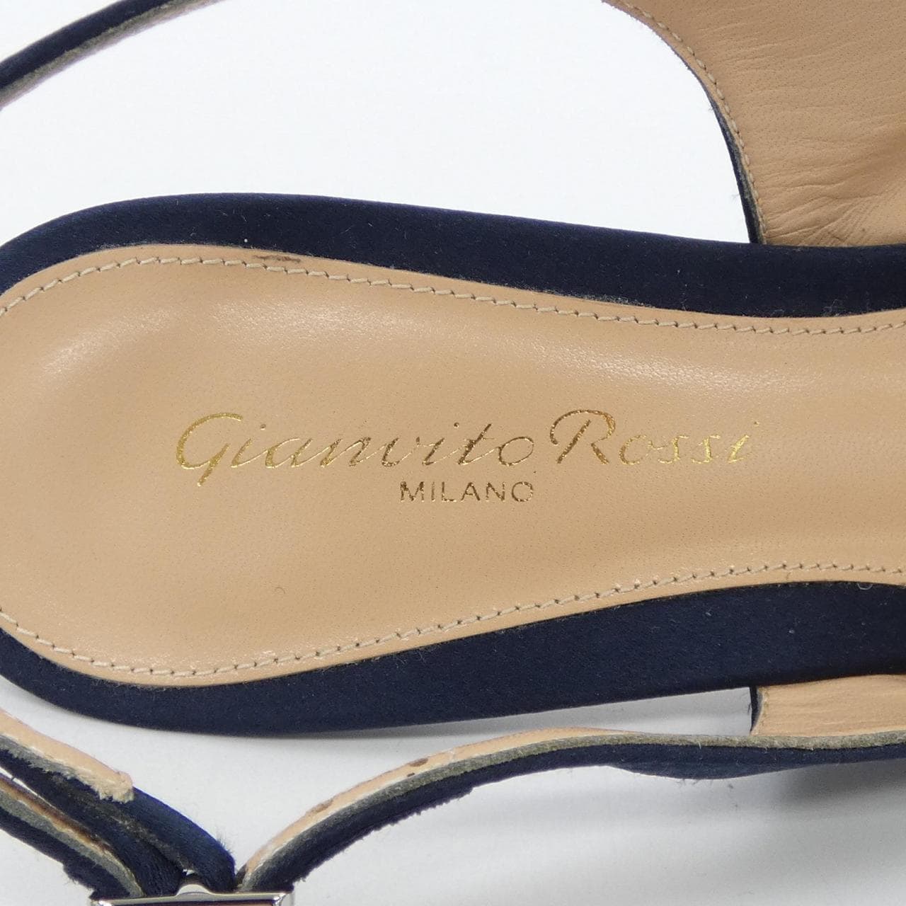 ジャンヴィトロッシ GIANVITO ROSSI パンプス